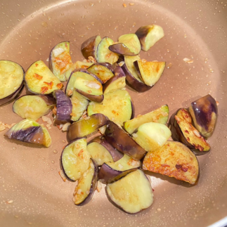 材料を切る・焼く