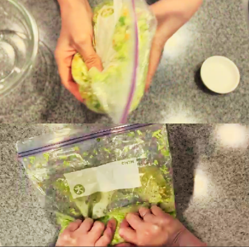 野菜を塩もみする